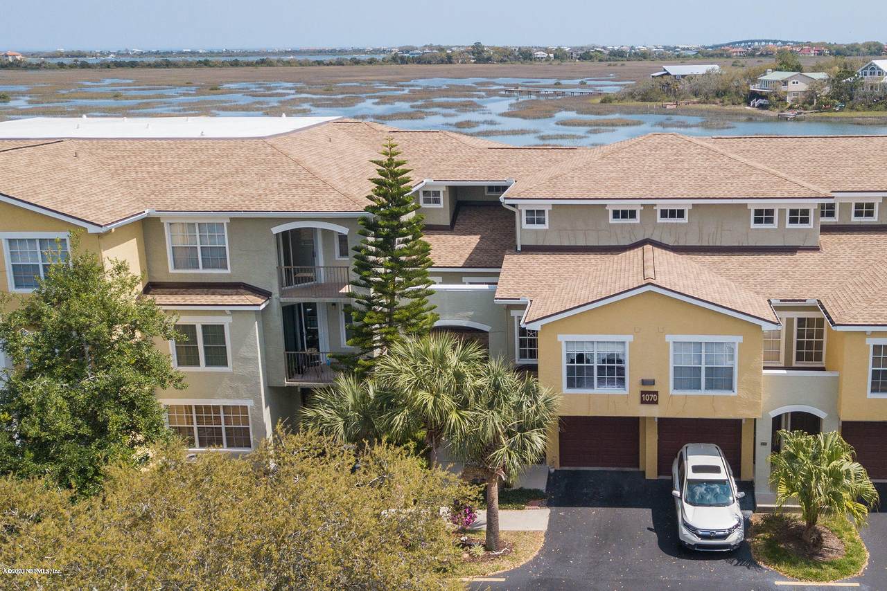 1070 Bella Vista Blvd - Photo 1