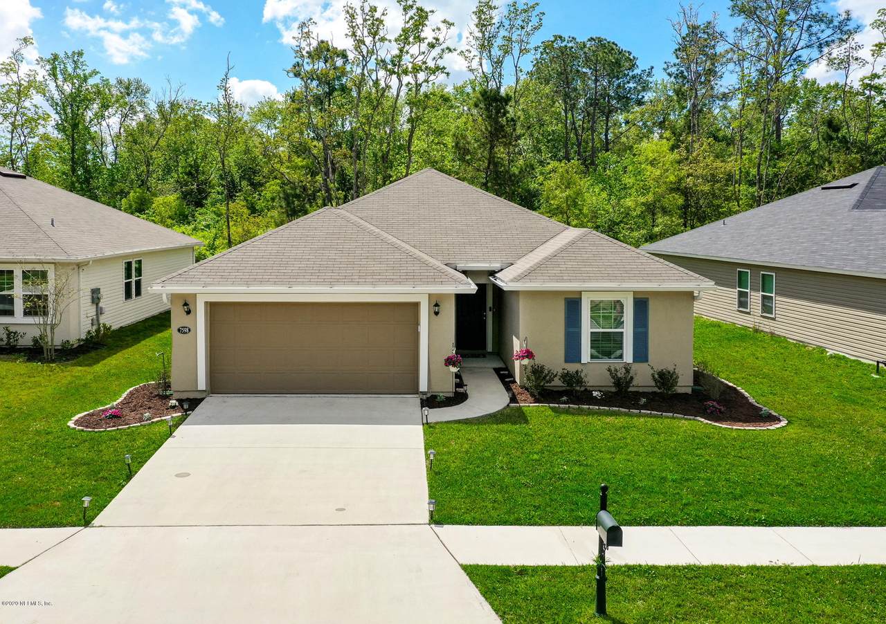 7598 Fanning Dr - Photo 1