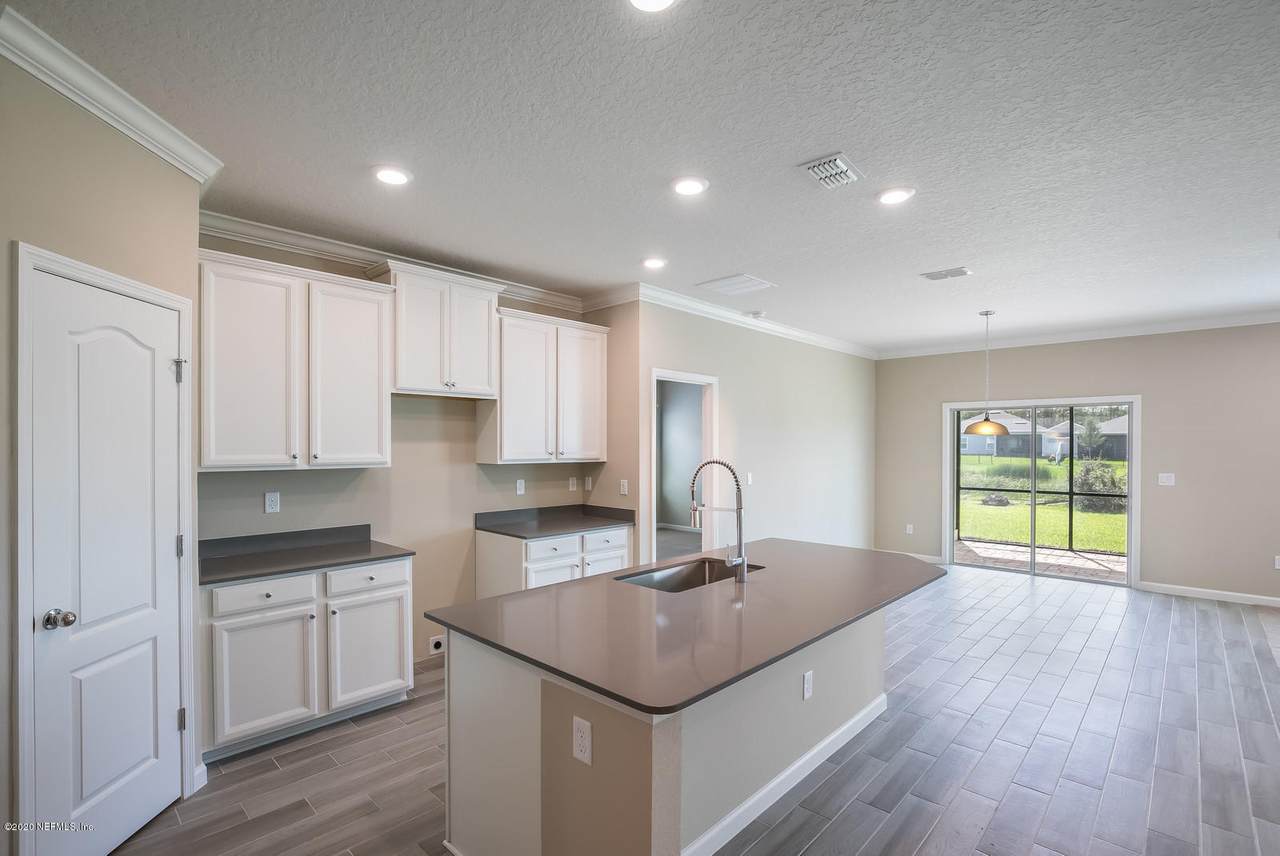 7342 Rock Brook Dr - Photo 1