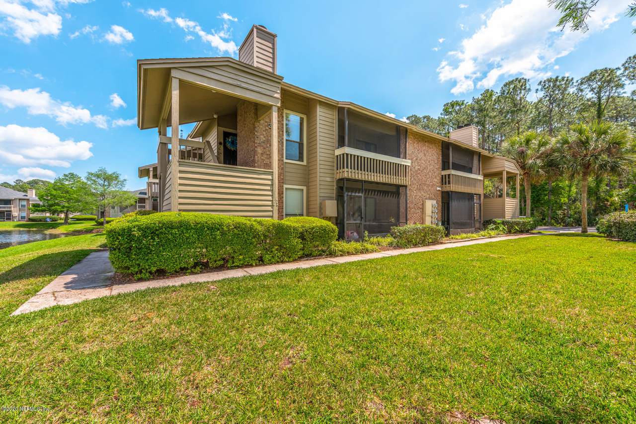 10200 Belle Rive Blvd - Photo 1
