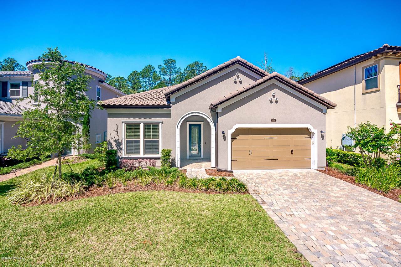2998 Montilla Dr - Photo 1