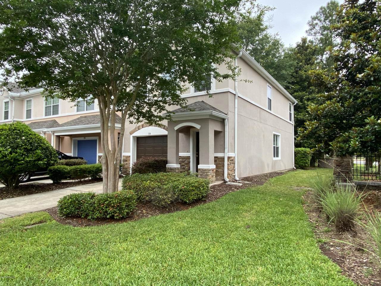 774 Crystal Way - Photo 1