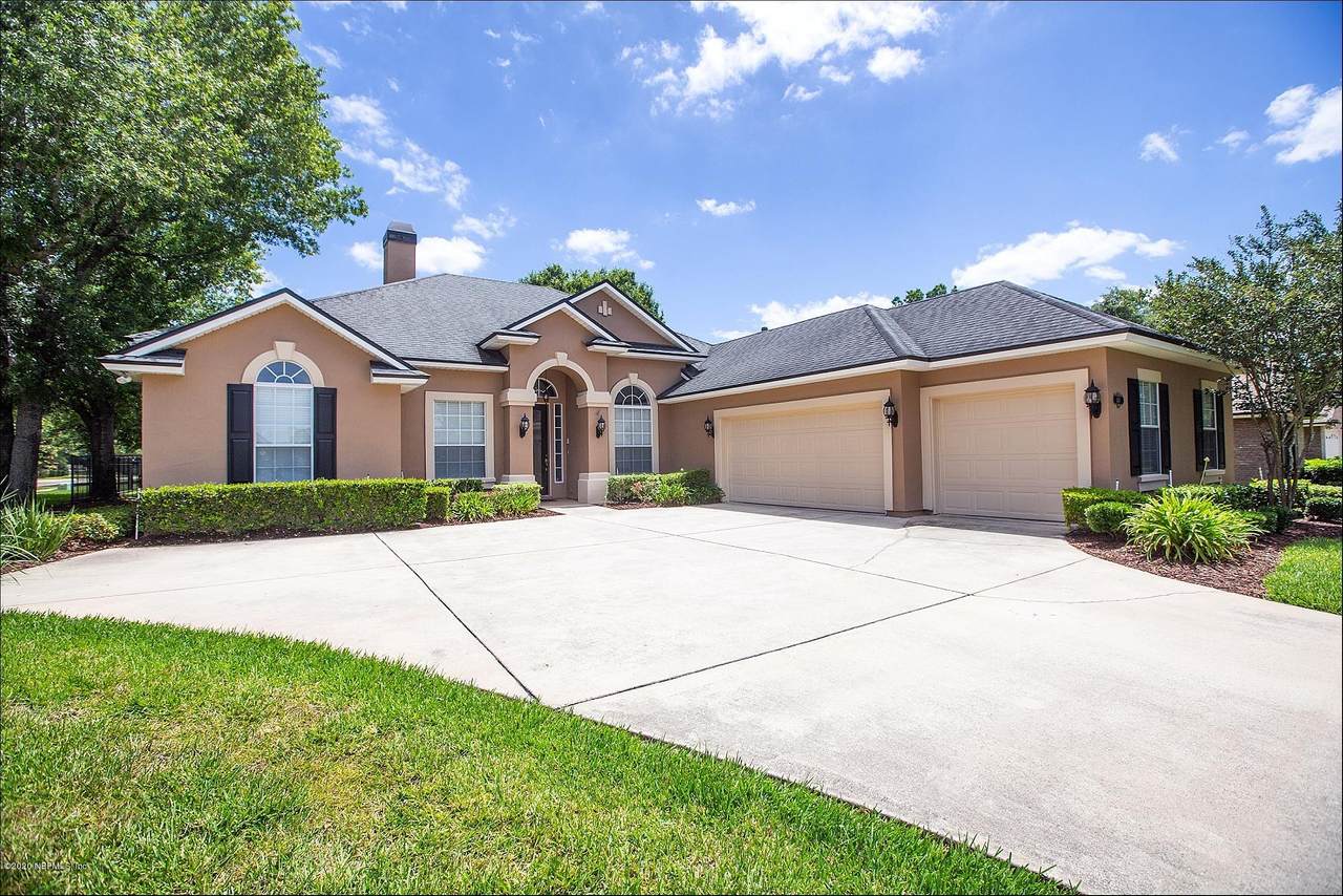 1431 Scenic Oaks Dr - Photo 1 1431 Scenic Oaks Dr - Photo 1