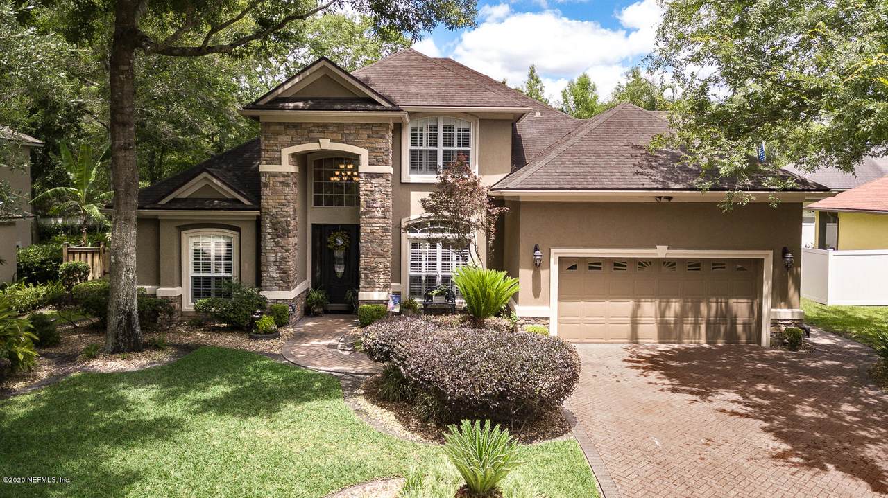 1916 Holly Oak Dr - Photo 1
