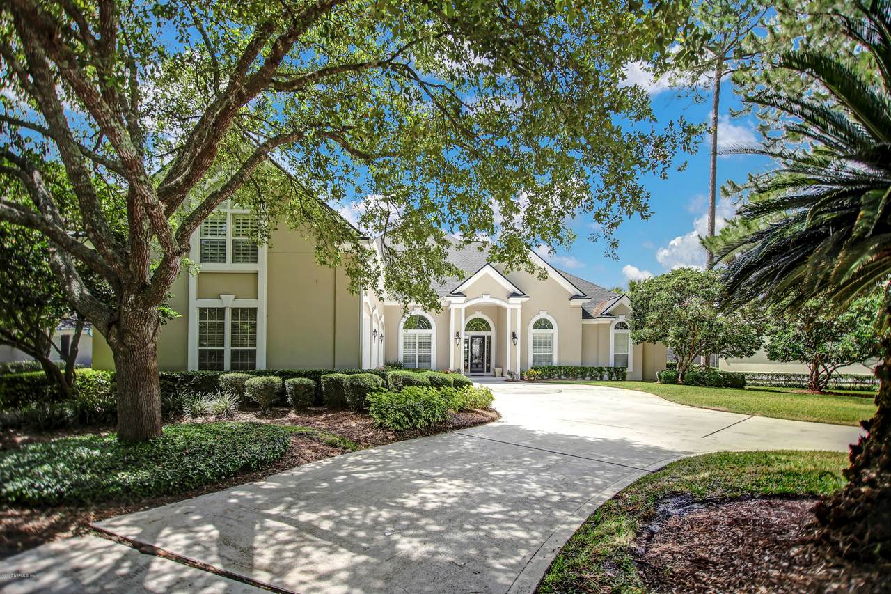 183 Bridle Way - Photo 1