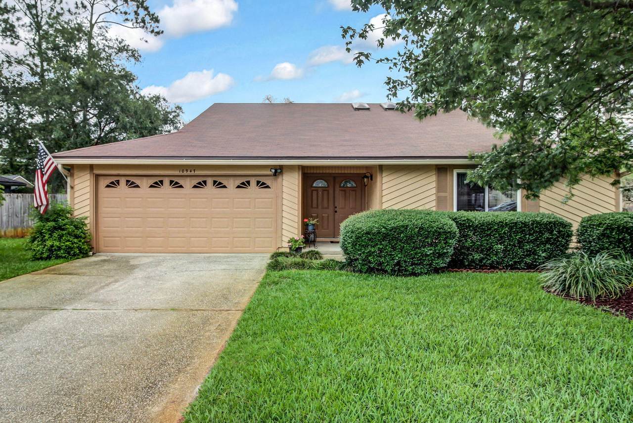 10947 Rock Island Rd - Photo 1