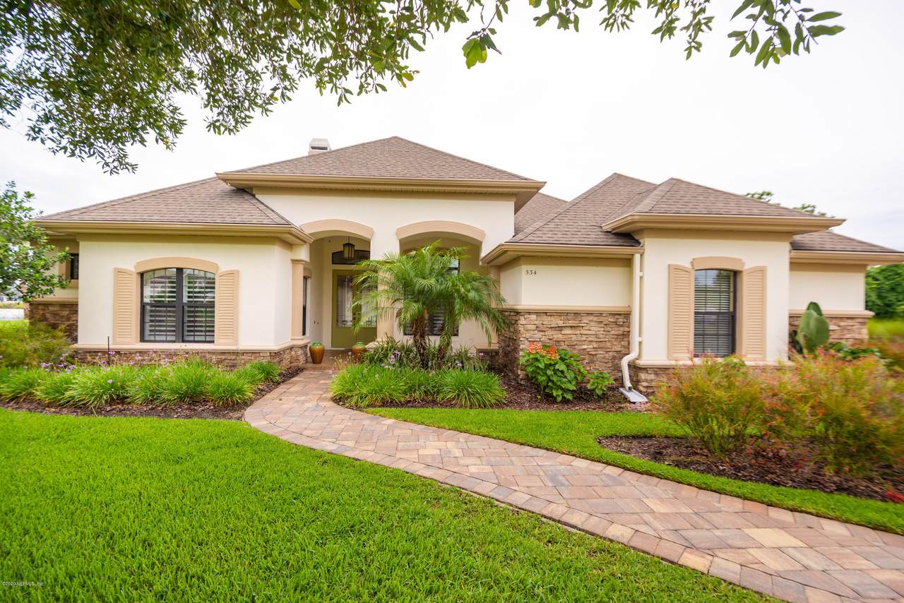 534 Turnberry Ln - Photo 1