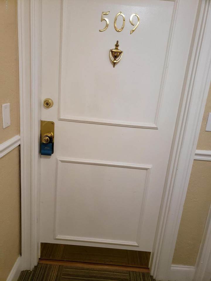 311 Ashley St - Photo 1