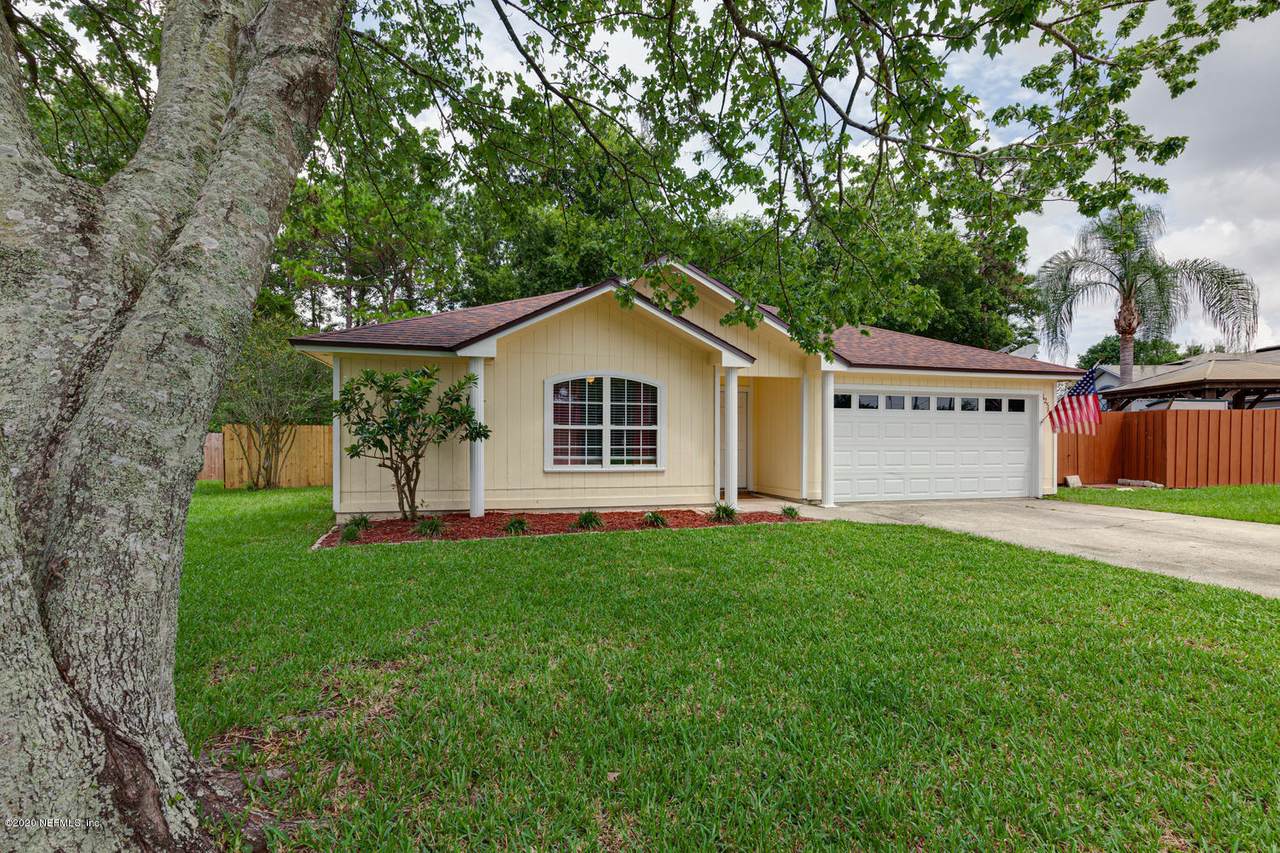 12565 Long Lake Ct - Photo 1