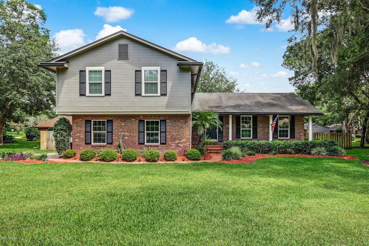 11050 Creekview Dr - Photo 1