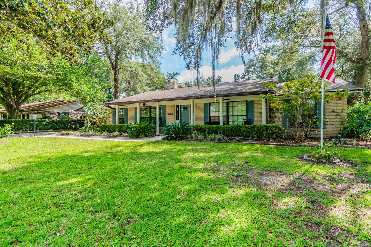 2775 Brookwood Dr - Photo 1