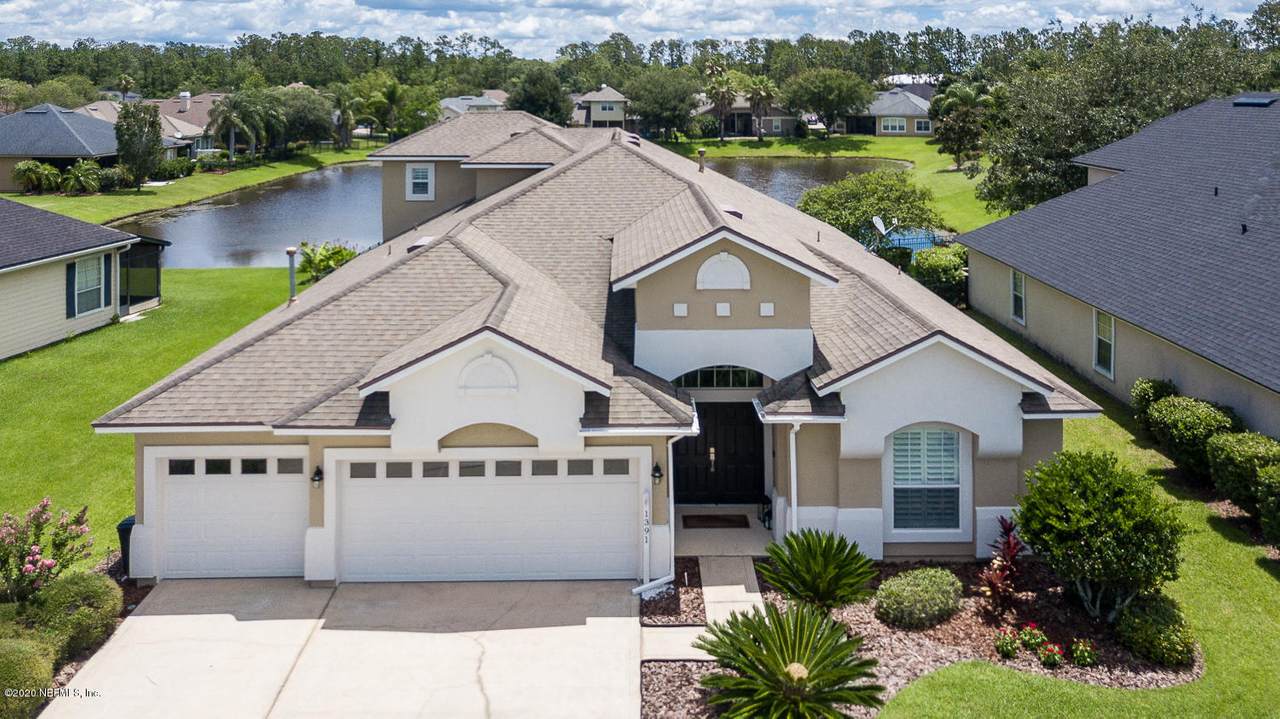 1391 Holmes Landing Dr - Photo 1