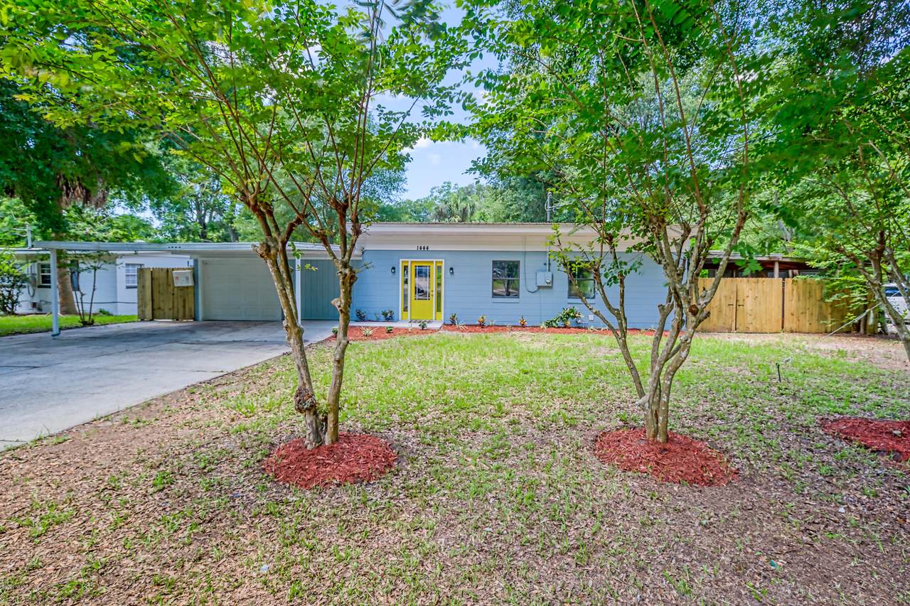 1444 Domas Dr - Photo 1