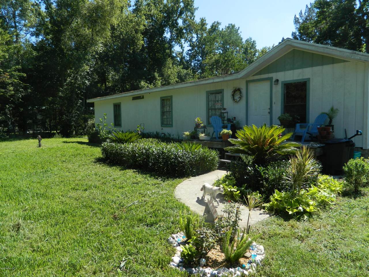 140 Islander Rd - Photo 1