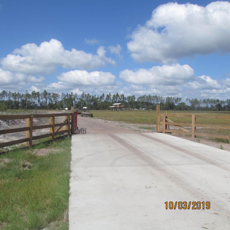19050 County Road 121 - Photo 1