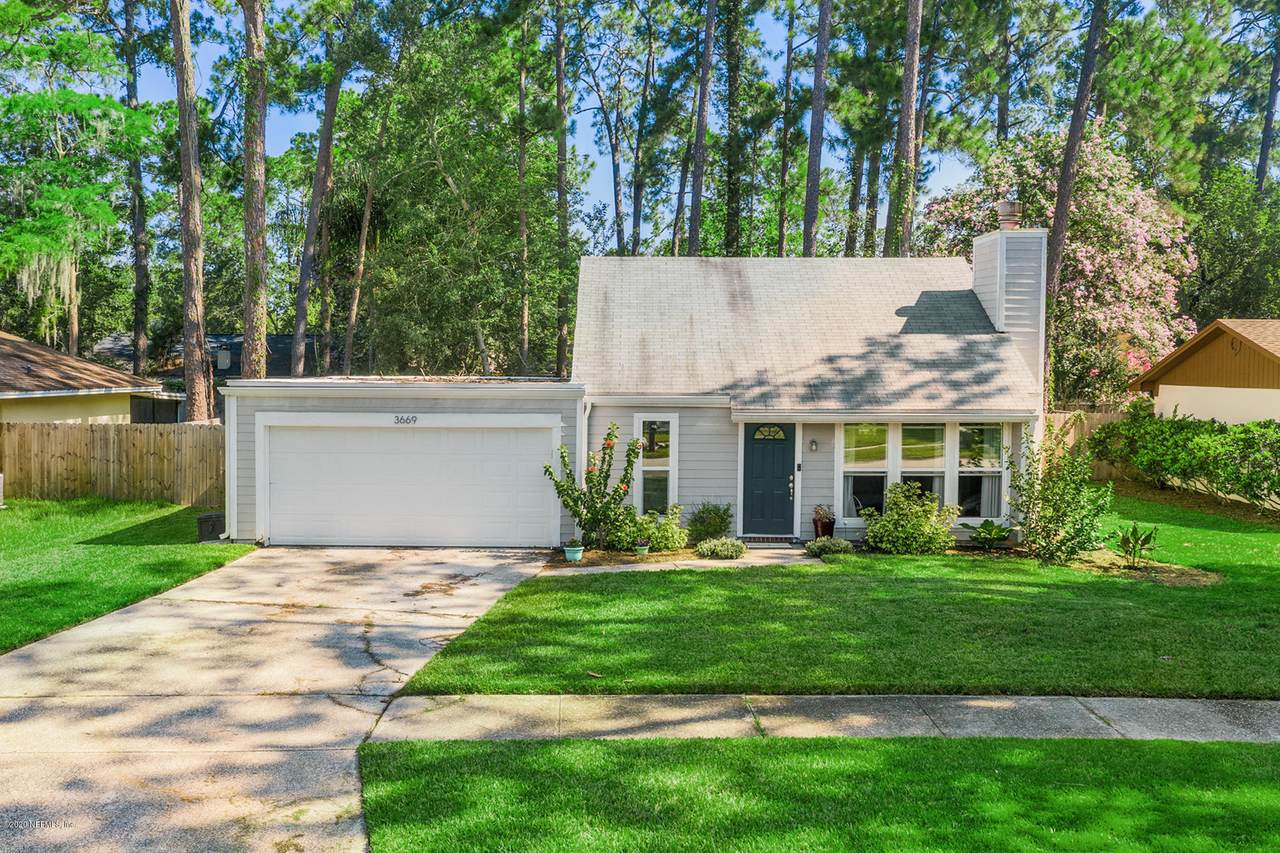 3669 Ballestero Dr - Photo 1