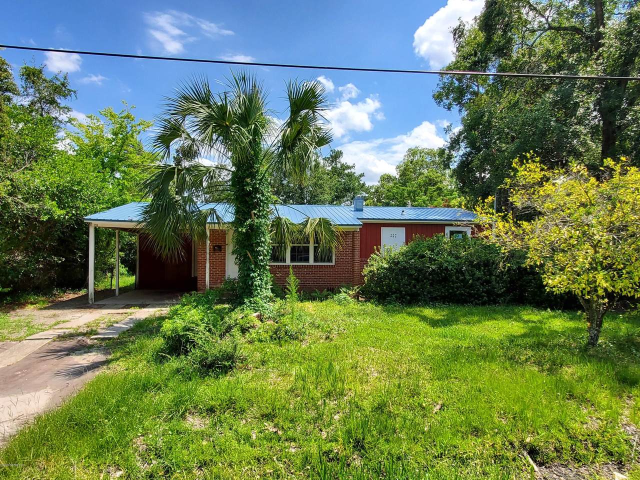 1716 Bucknell Ave - Photo 1