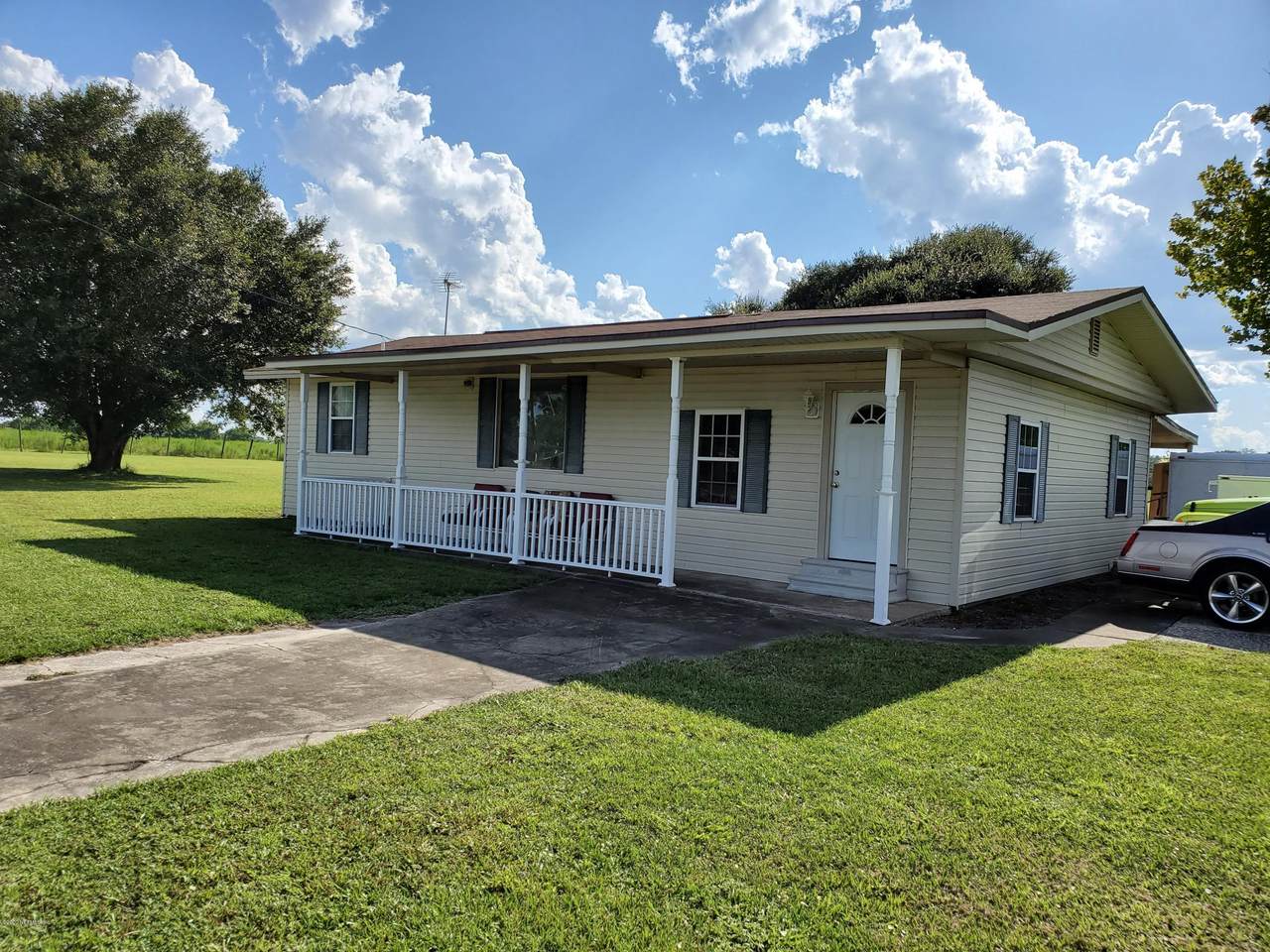 5802 Cisco Dr - Photo 1