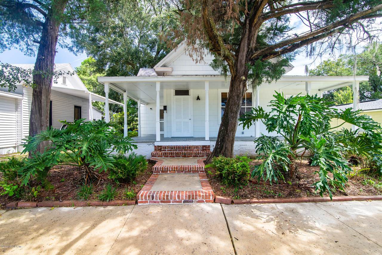 1619 Challen Ave - Photo 1