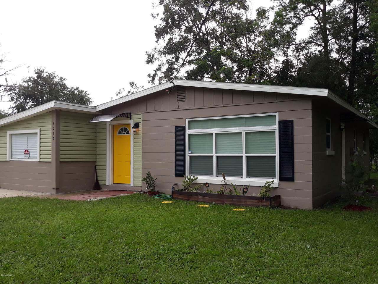 7069 Jacqueline Ct - Photo 1