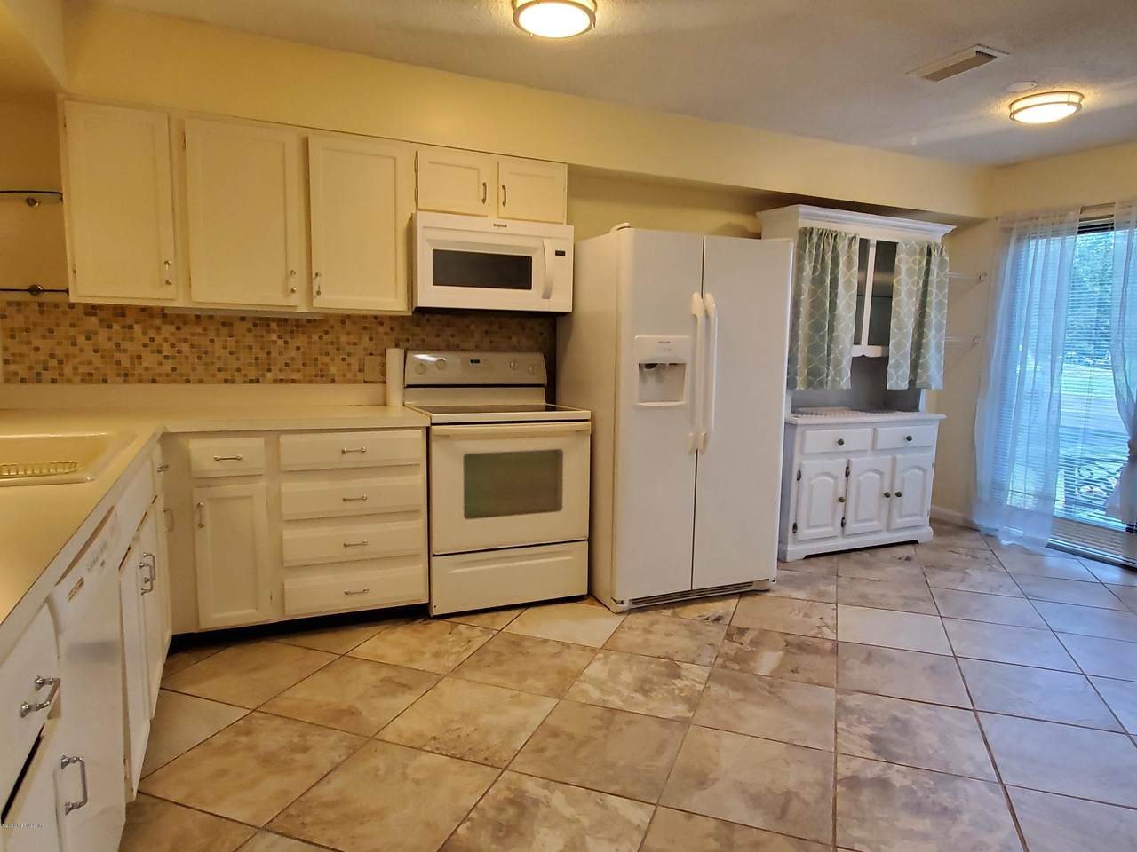 6212 Lake Tahoe Dr - Photo 1