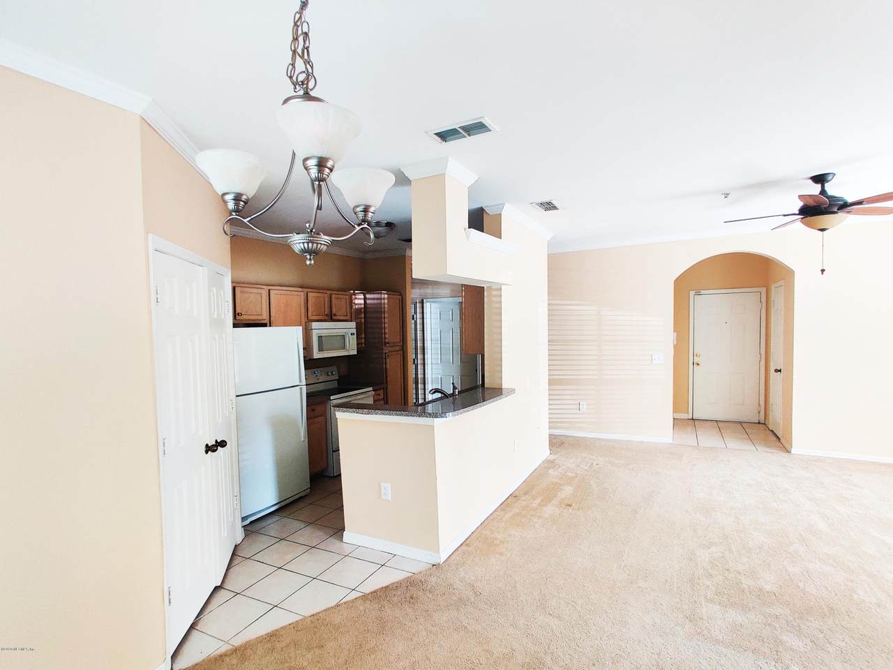 7800 Point Meadows Dr - Photo 1