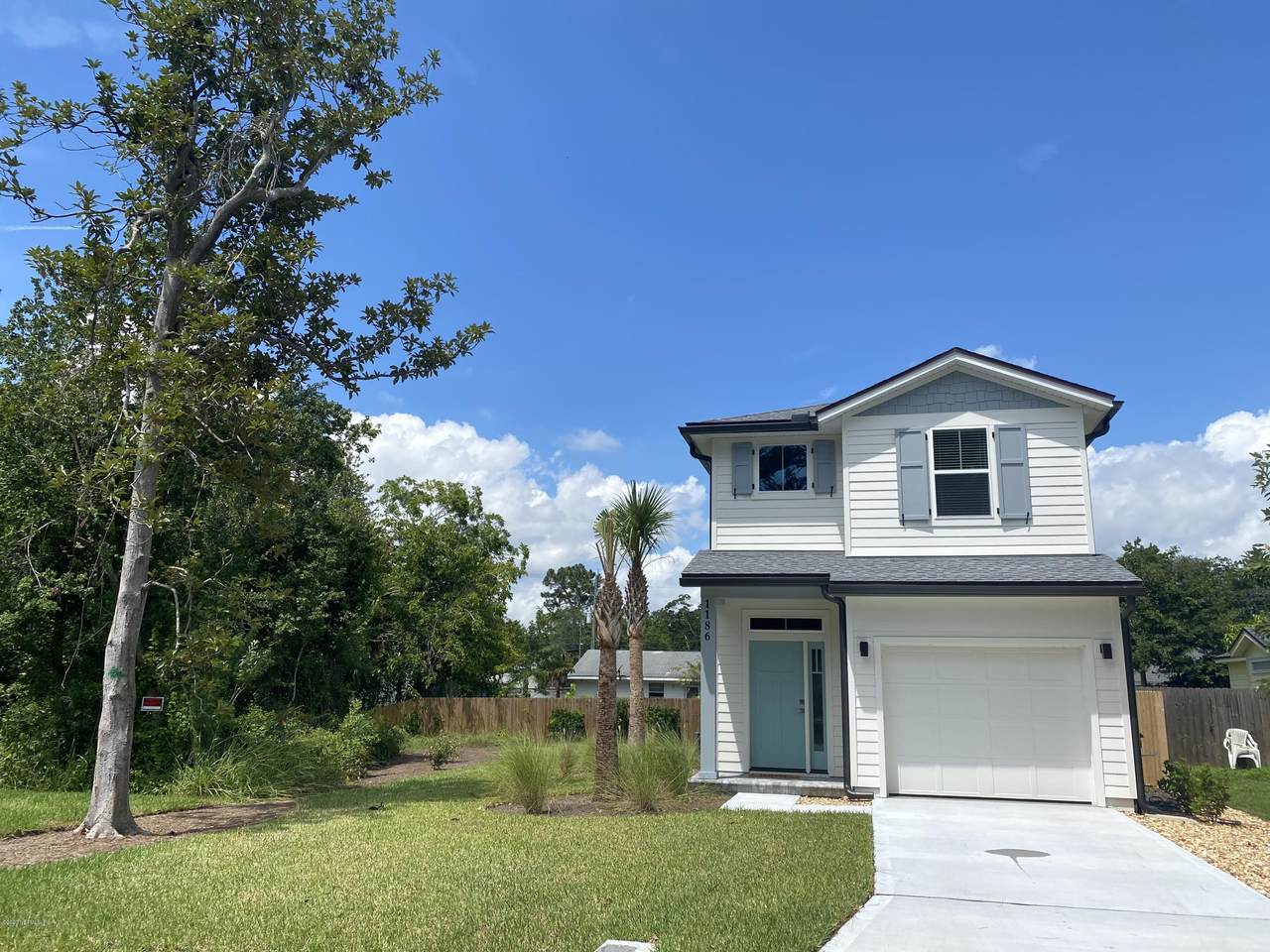 1186 Stocks St - Photo 1