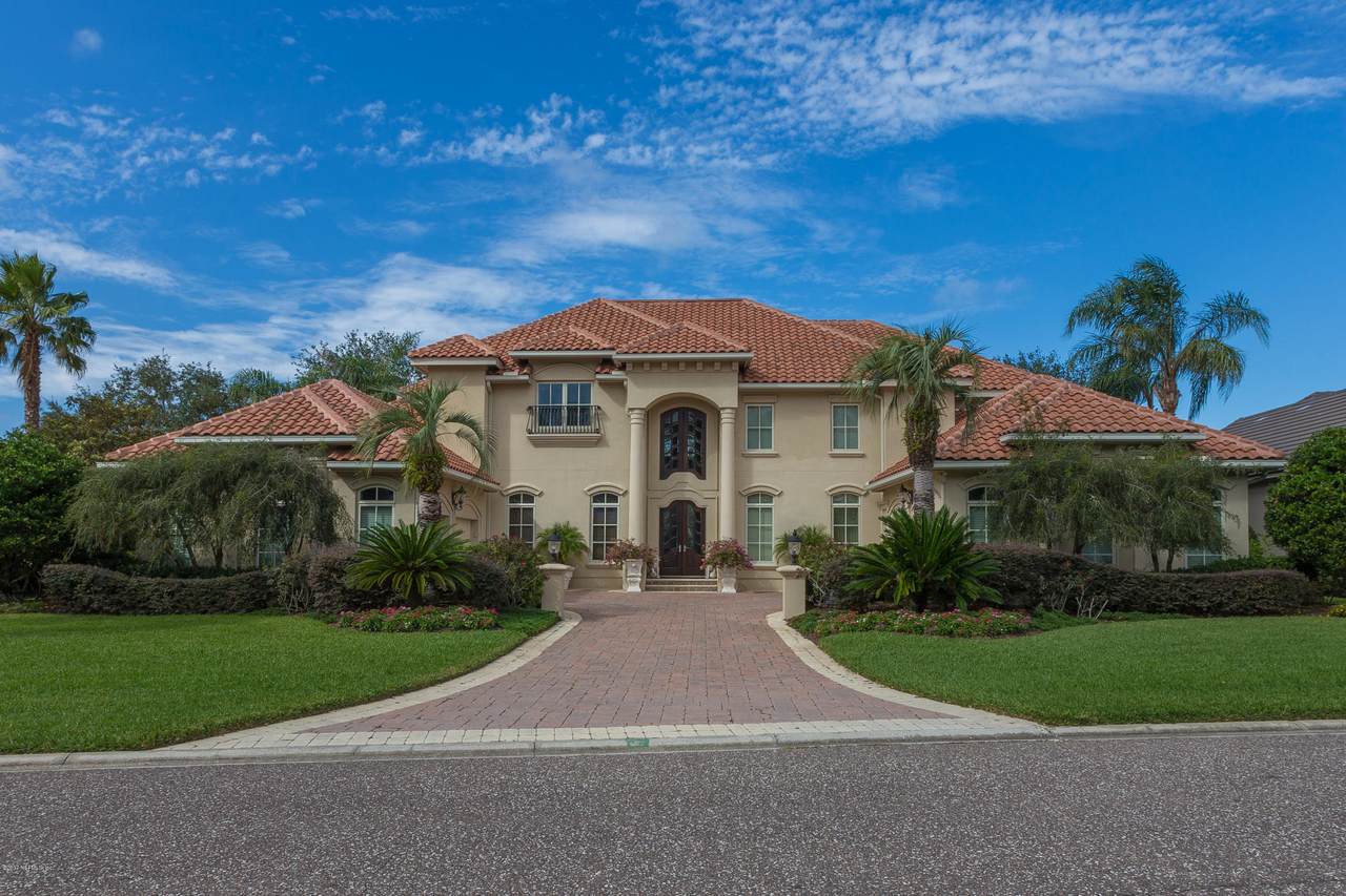 140 Muirfield Dr - Photo 1