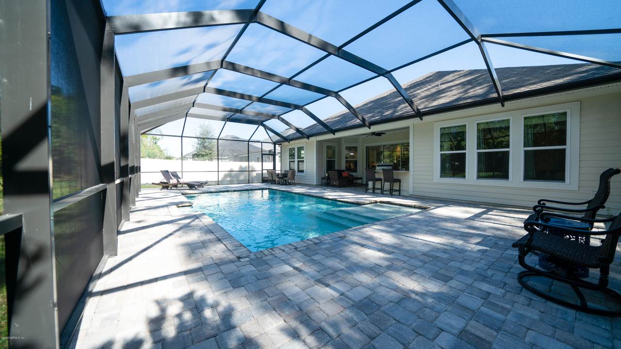 106 Pajaro Way - Photo 1