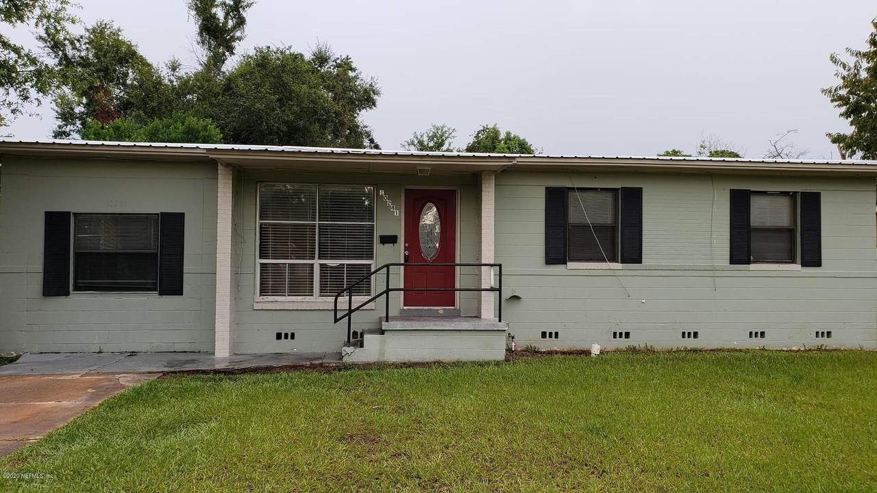 10241 Briarcliff Rd - Photo 1
