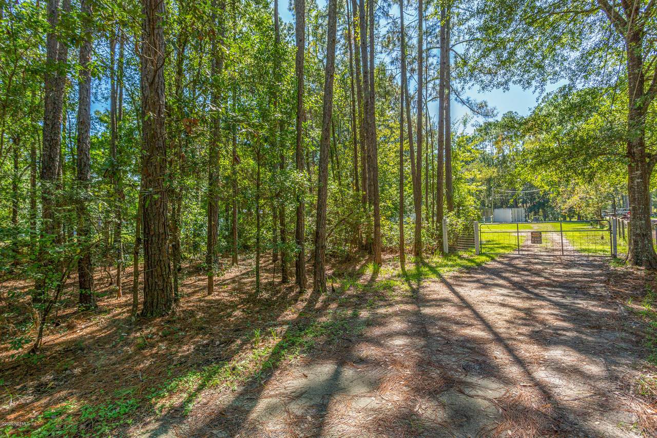 1056 Village Green Ct - Photo 1