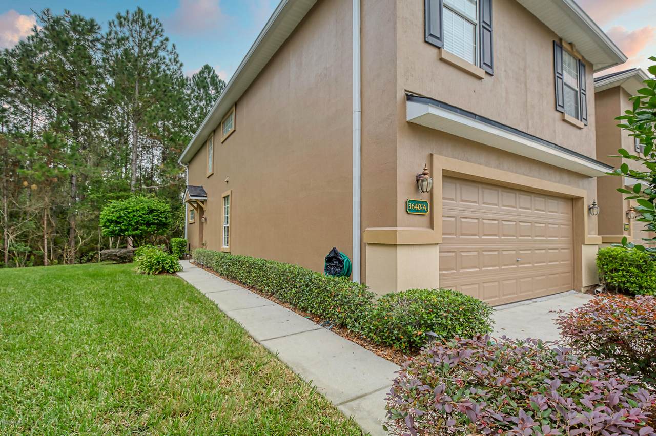 3640 Creswick Cir - Photo 1