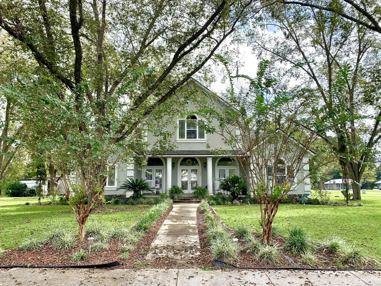10215 Glen Ave - Photo 1