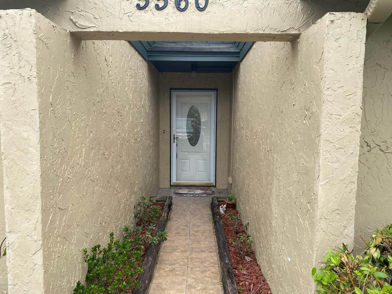 5560 Greatpine Ln - Photo 1