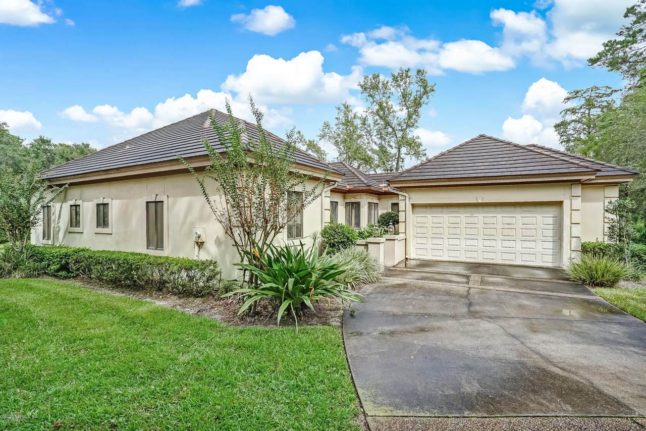 1850 Colwood Ct - Photo 1