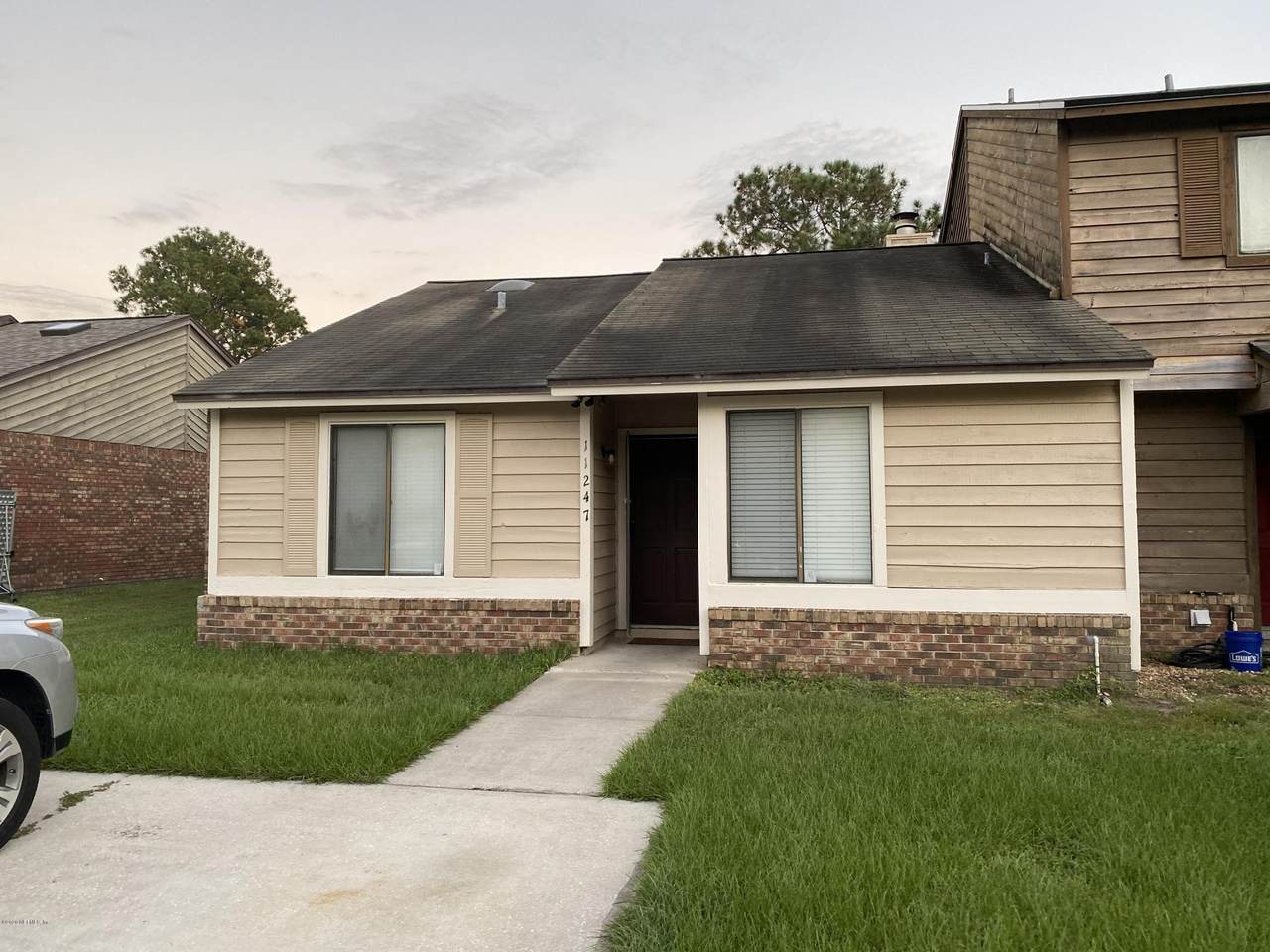 11247 Shady Glen Dr - Photo 1