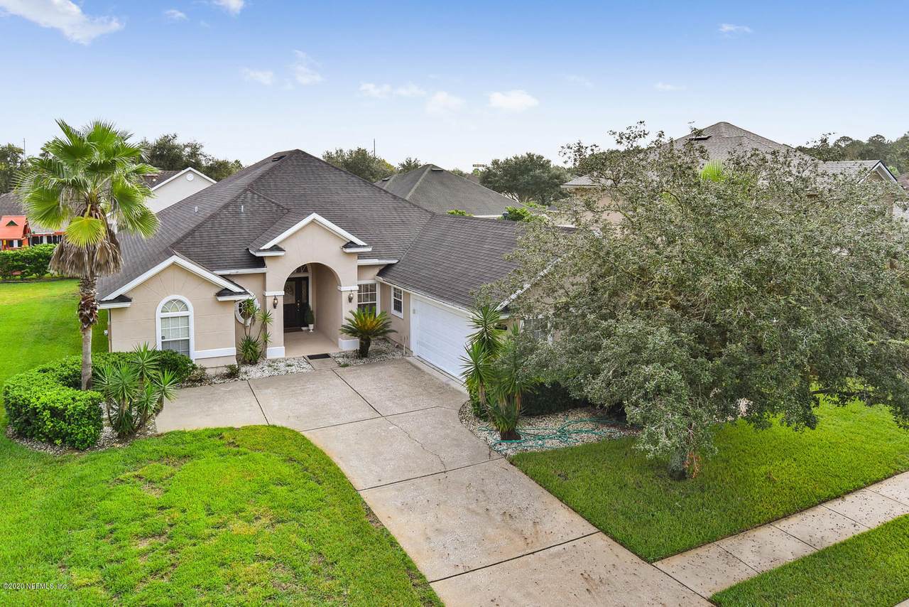 7869 Turnstone Cir - Photo 1