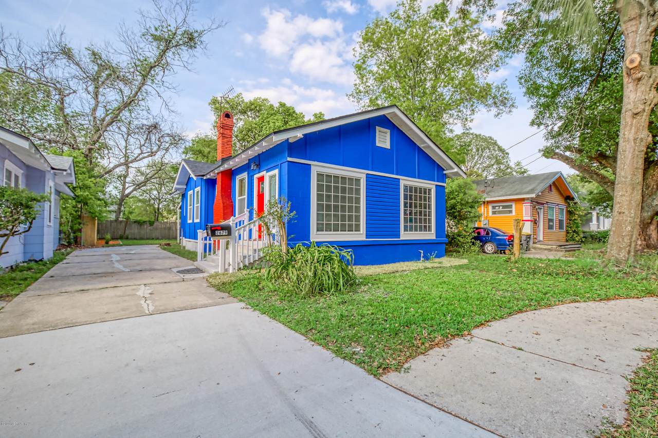 2679 Ernest St - Photo 1