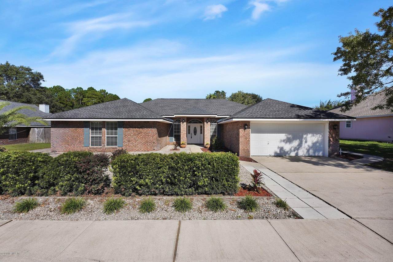 5329 Vivera Ln - Photo 1
