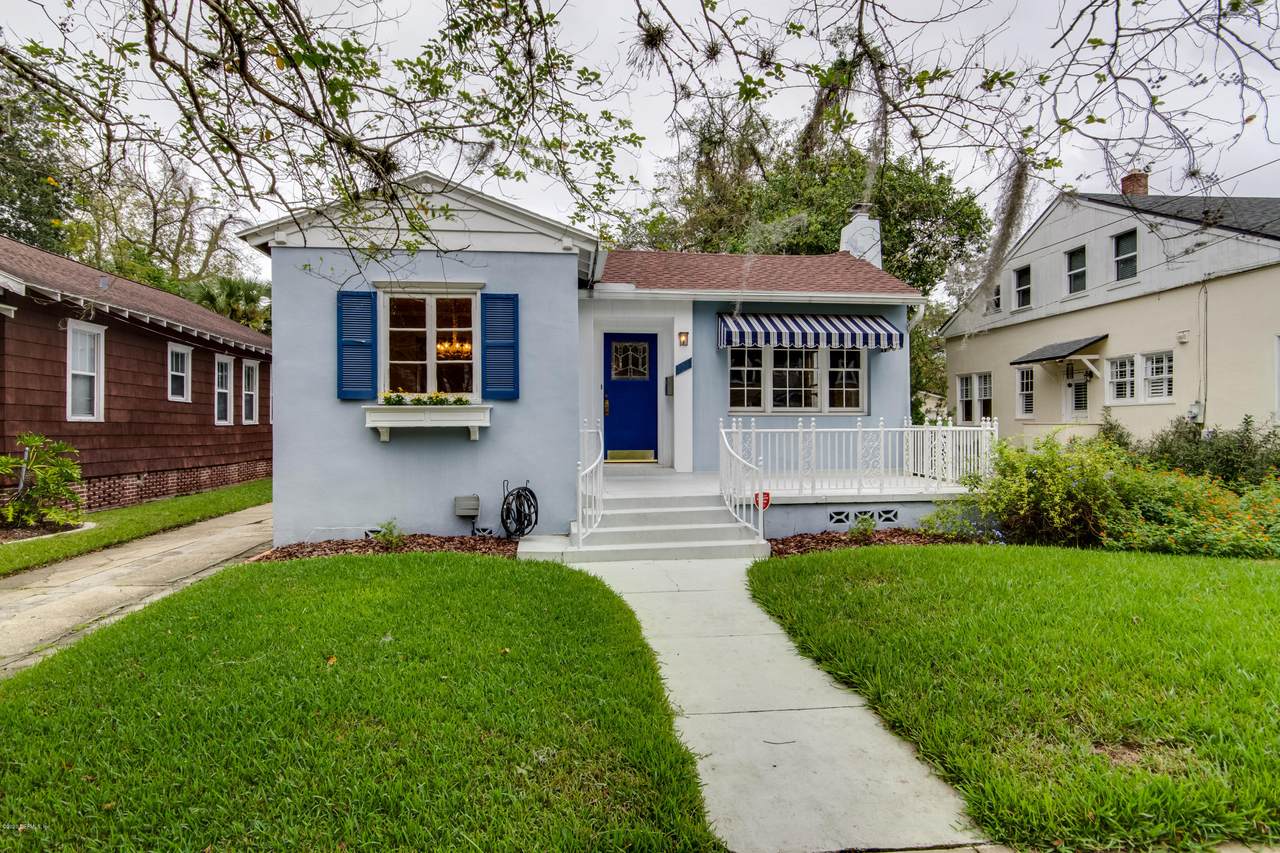 1225 Challen Ave - Photo 1