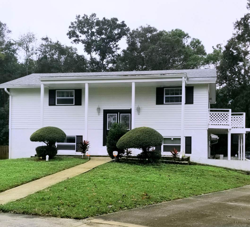 5832 Gumwood Dr - Photo 1