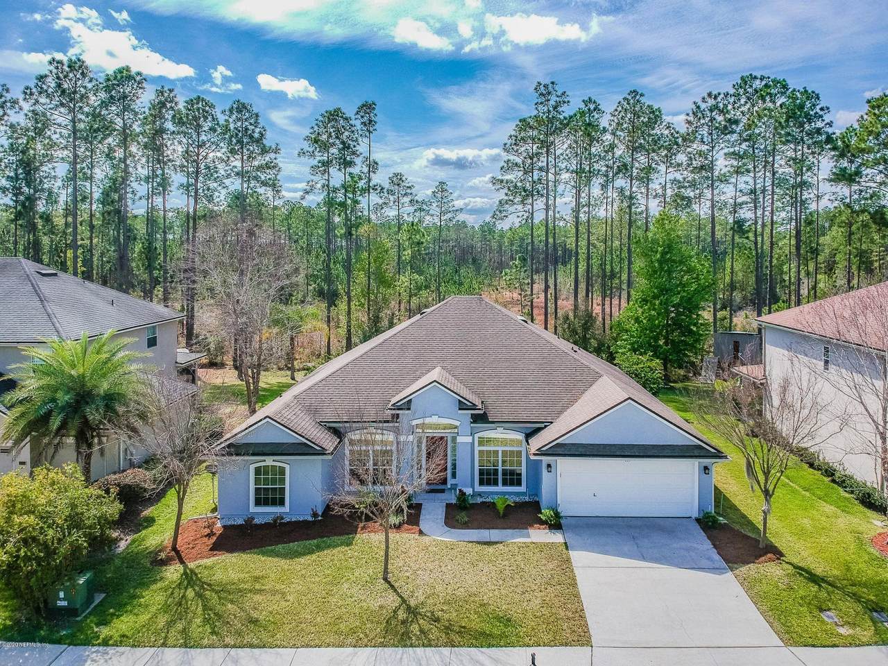 417 Chattan Way - Photo 1