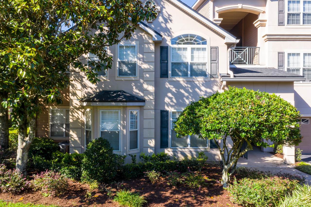 13810 Sutton Park Dr - Photo 1