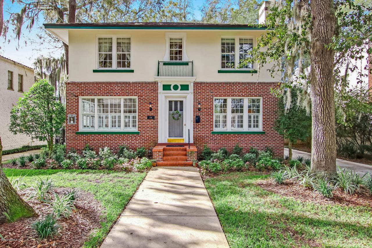 1716 Challen Ave - Photo 1