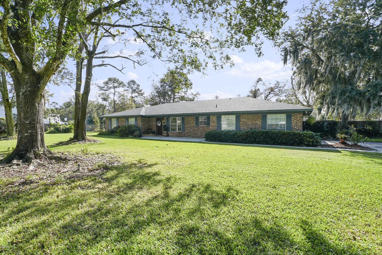 332 Whispering Woods Dr - Photo 1