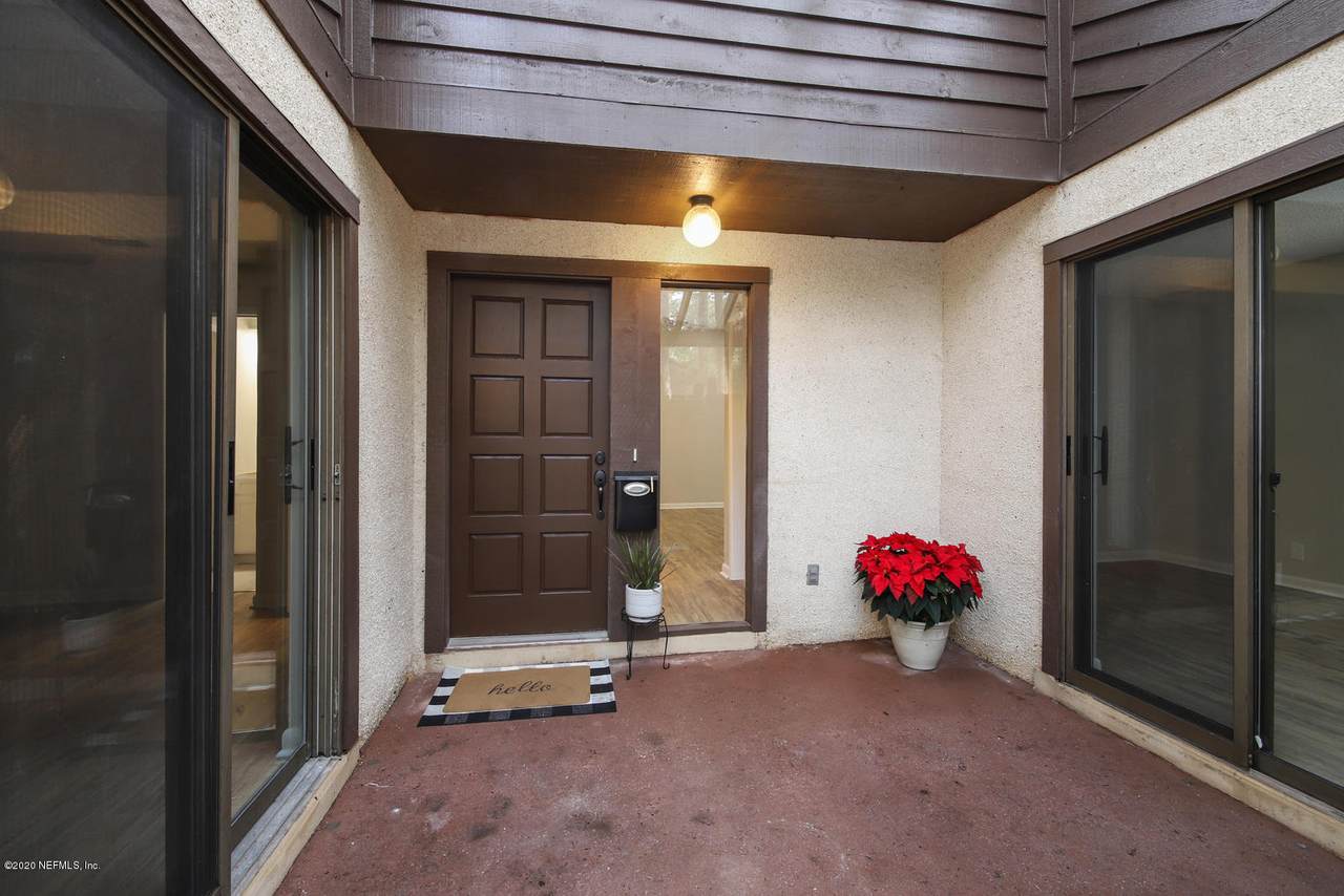 10430 Big Tree Cir - Photo 1