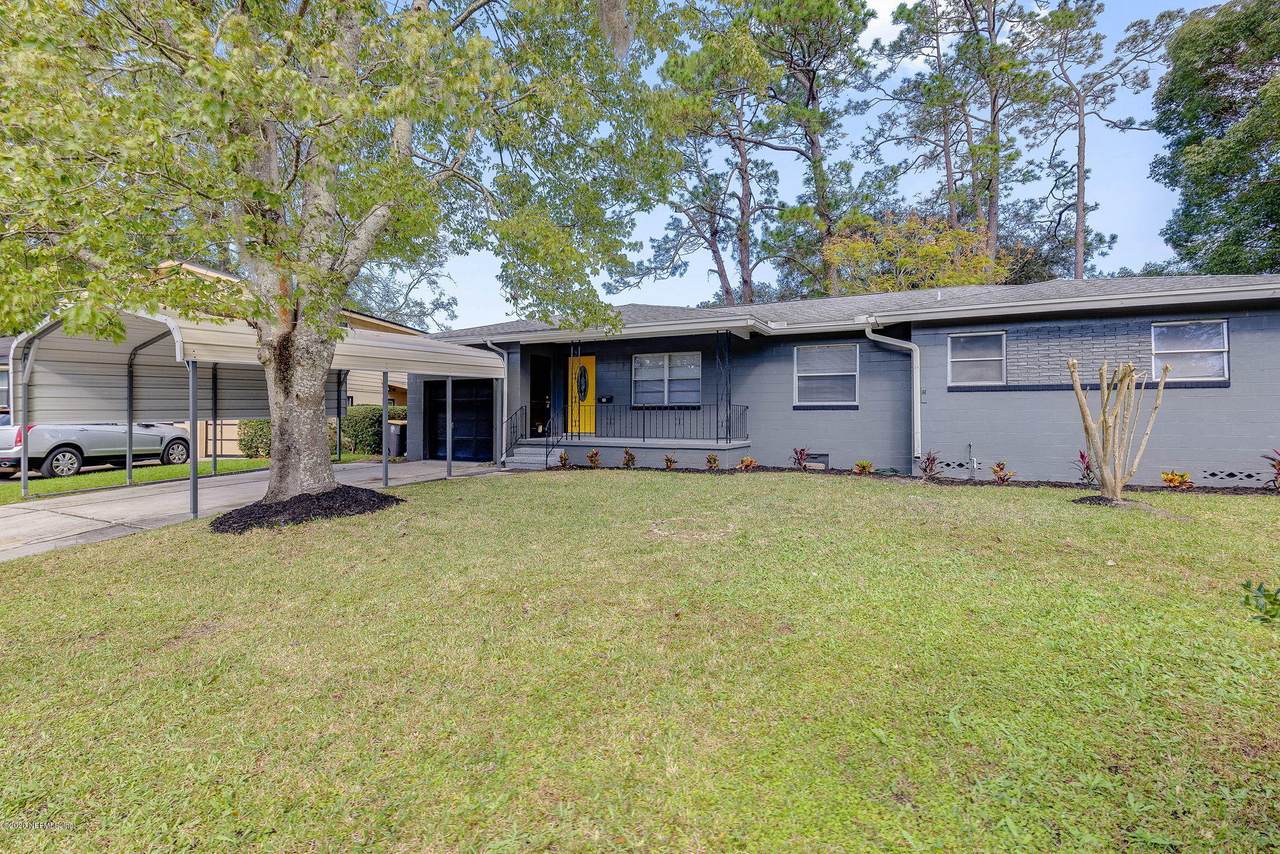 6301 Romilly Dr - Photo 1