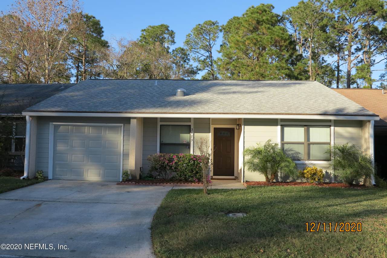 3423 Excalibur Way - Photo 1