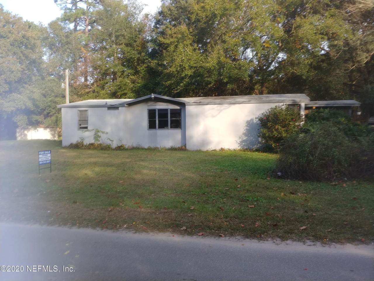 4623 California Ave - Photo 1
