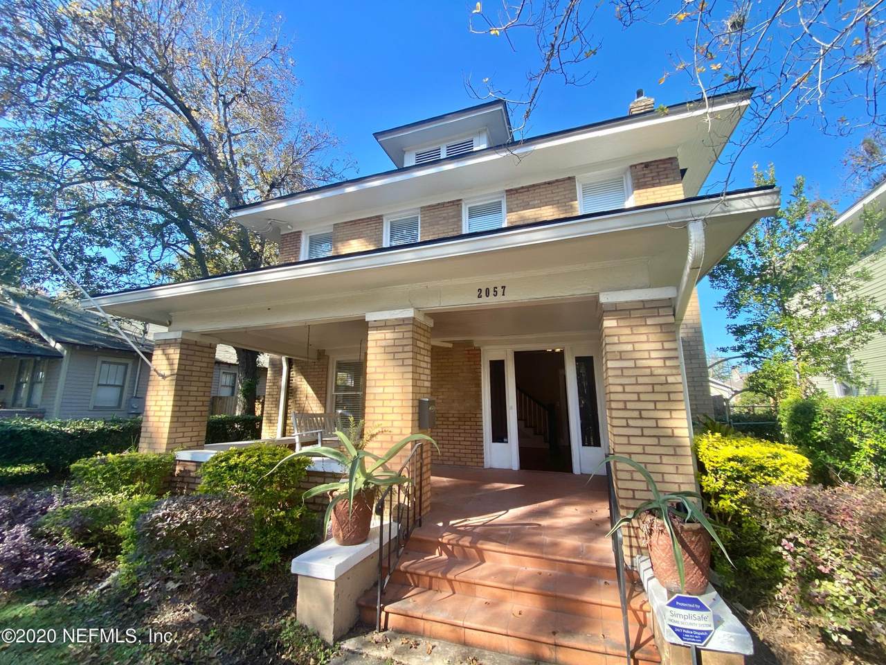 2057 Ernest St - Photo 1